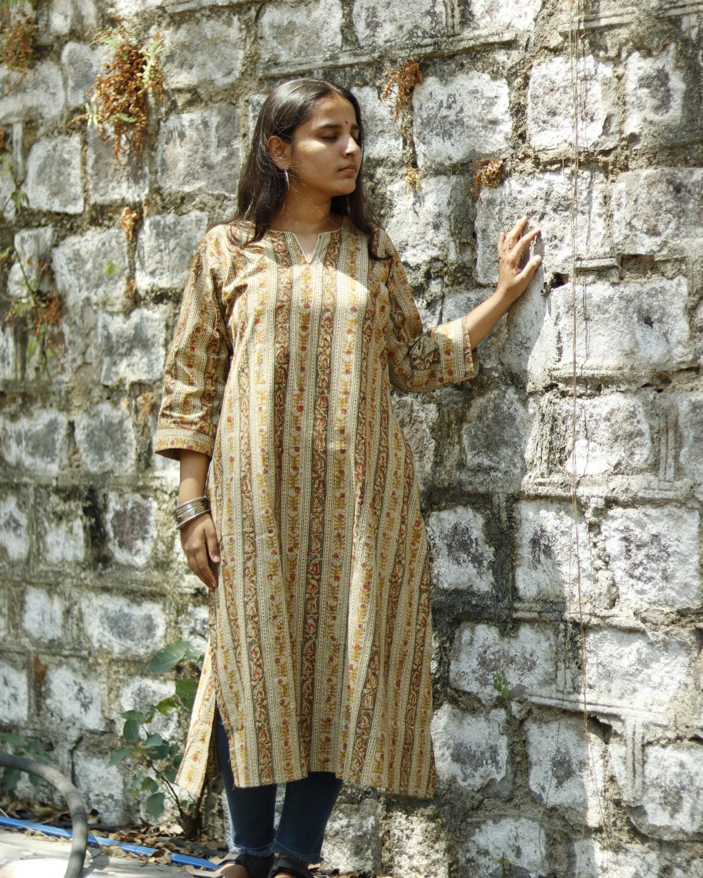 Harmonious Stripes: Cream, Black, Yellow & Red Cotton Kalamkari Kurta