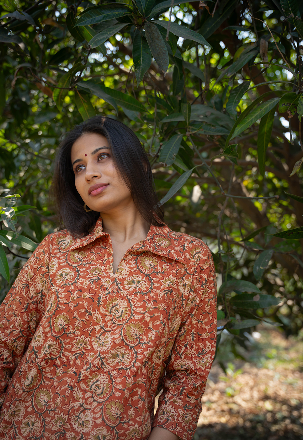 Aarohi Red Collared Floral Short Top