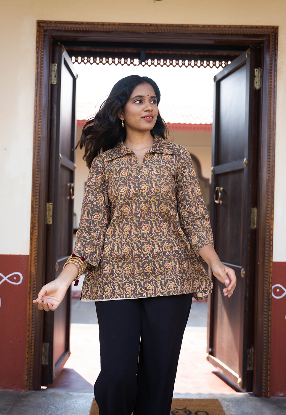 Sitara Black Collared Floral Short Top
