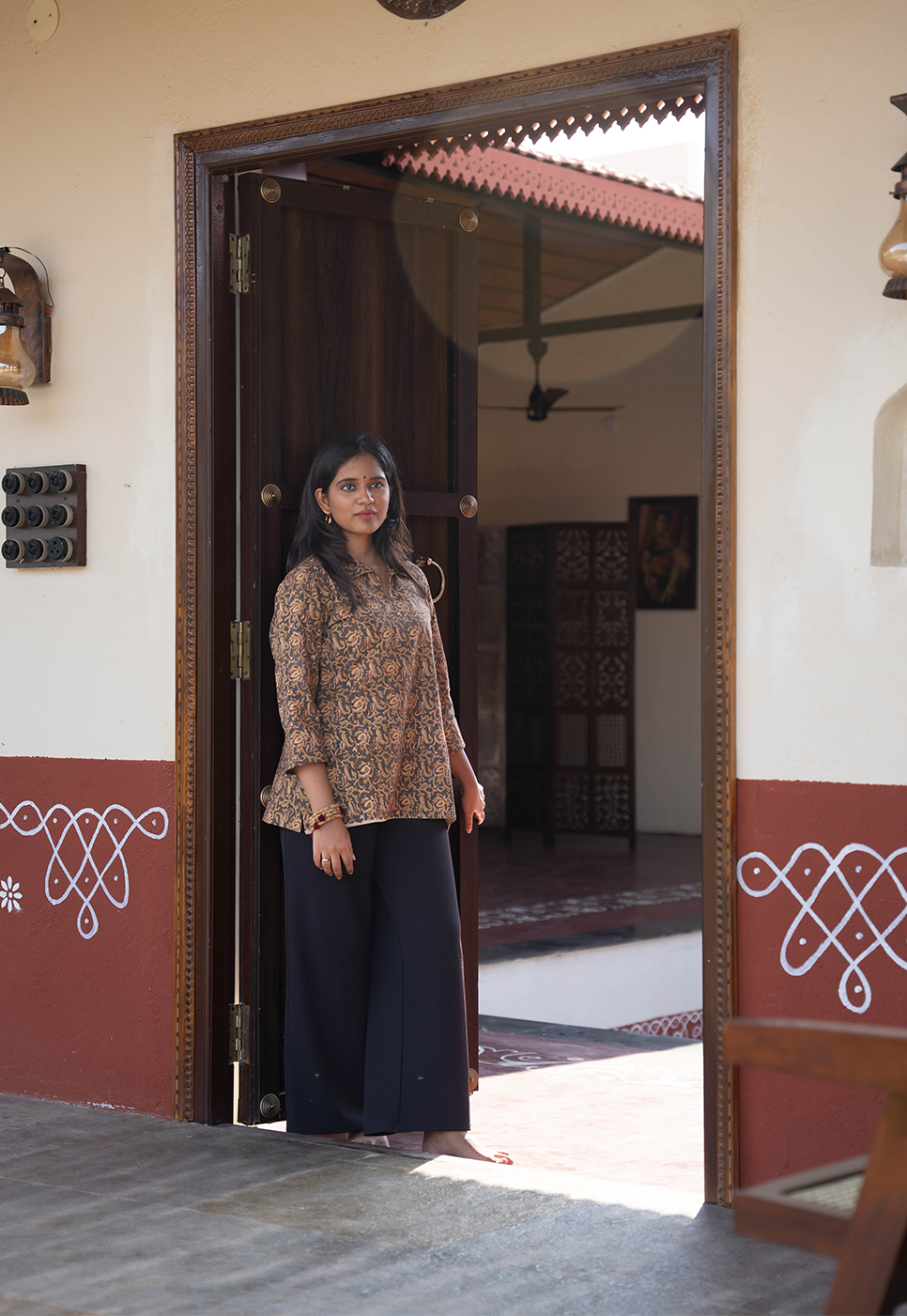 Sitara Black Collared Floral Short Top