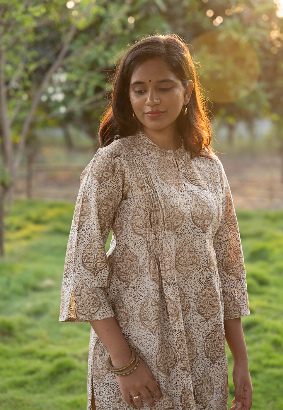 Nayra Straight Cut Hand block Printed Grey Drop Print Cord Set