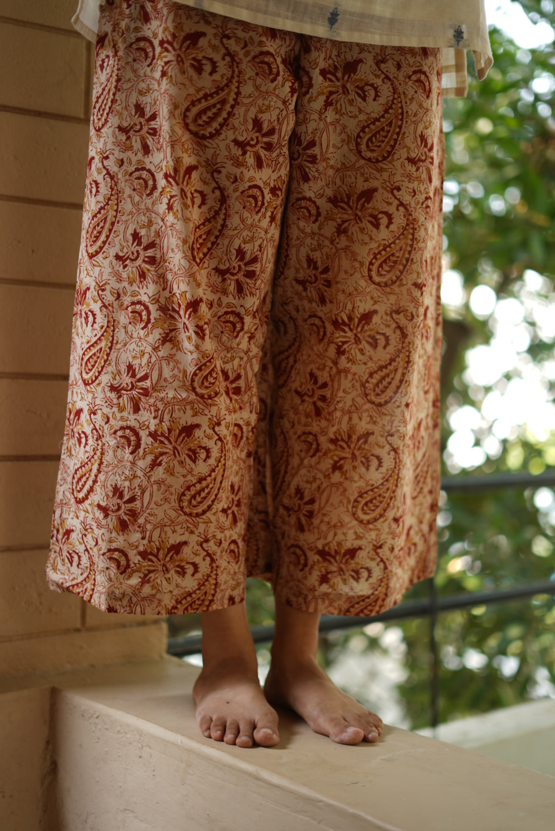 Vaidehi Handblock Mulmul Palazzo Pant