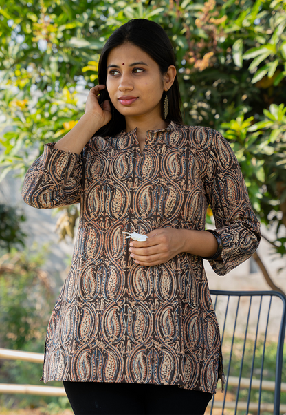 Aara Paisely Hand Block Print Organic Cotton Short Top